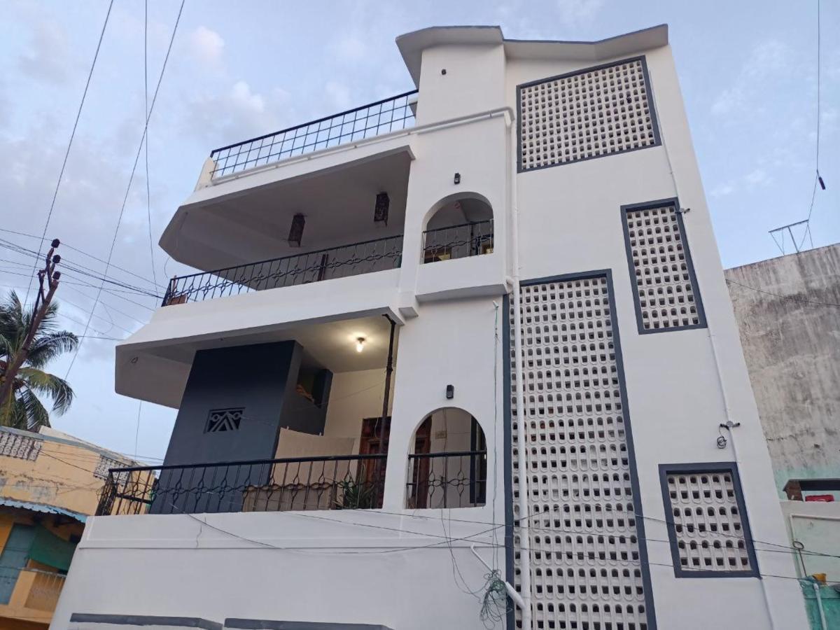Cathe'S Town House Hotel Pondicherry Luaran gambar